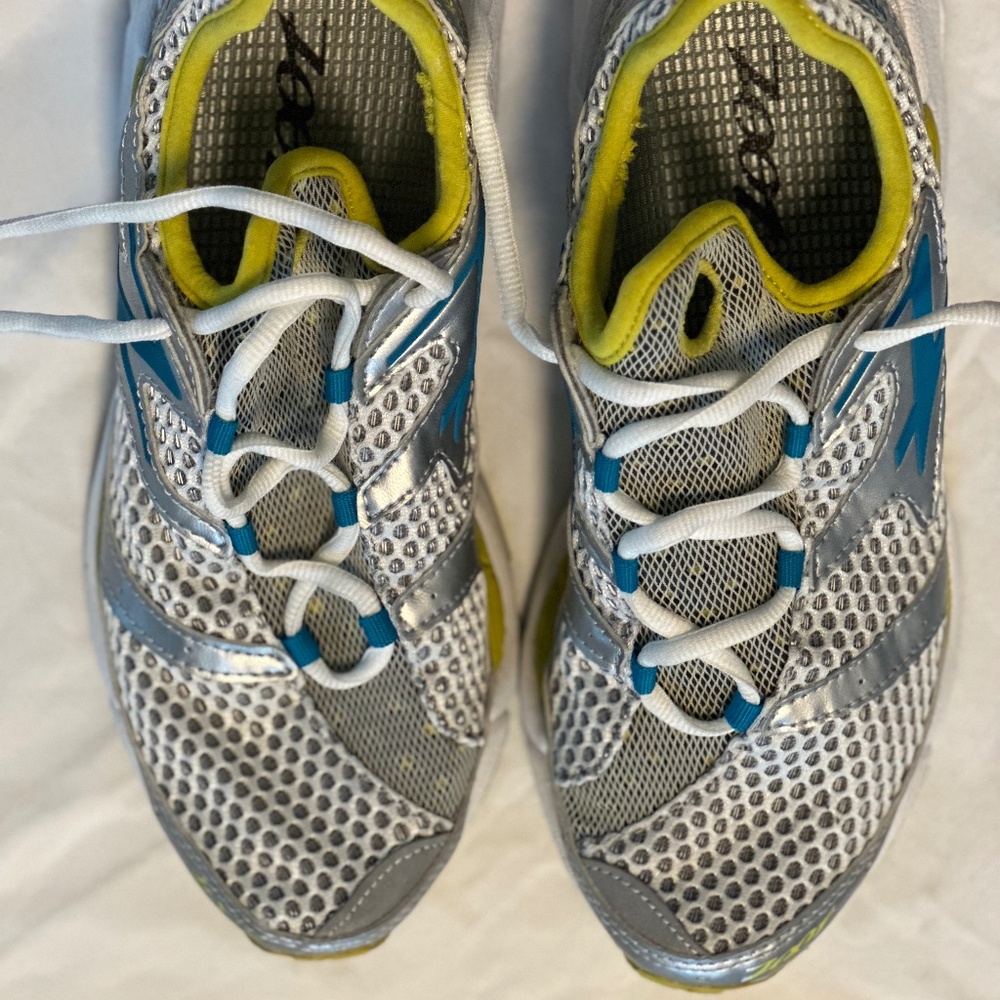 Zooz Brand Running Shoe